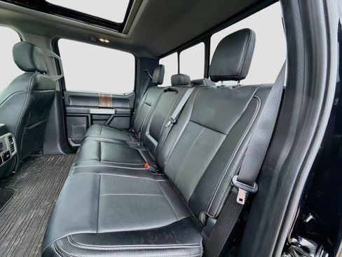 Used 2020 Ford F150 Lariat w/ Equipment Group 502A Luxury AWD/4WD image 24