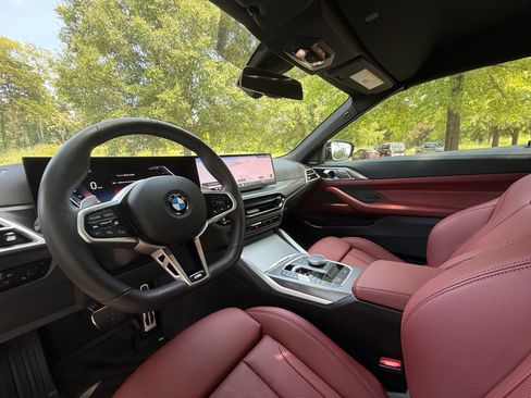 Used 2025 BMW 430i xDrive Convertible w/ M Sport Package AWD/4WD image 18