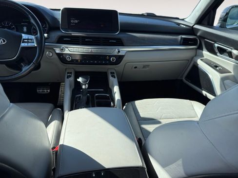 Used 2021 Kia Telluride SX w/ SX Prestige Package image 13
