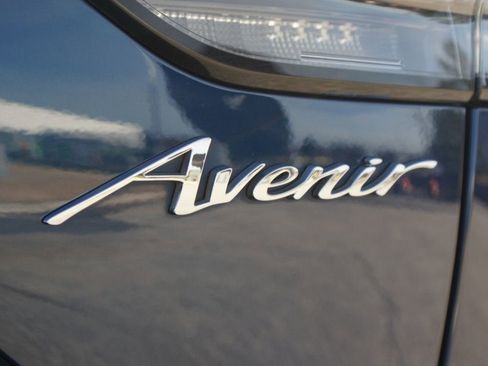 Used 2023 Buick Envision Avenir image 21