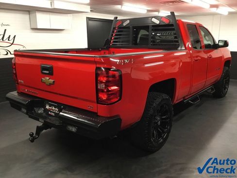 Used 2019 Chevrolet Silverado 1500 LT AWD/4WD image 11