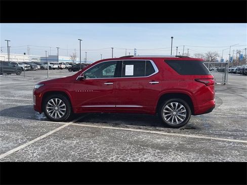 Certified 2023 Chevrolet Traverse Premier image 5