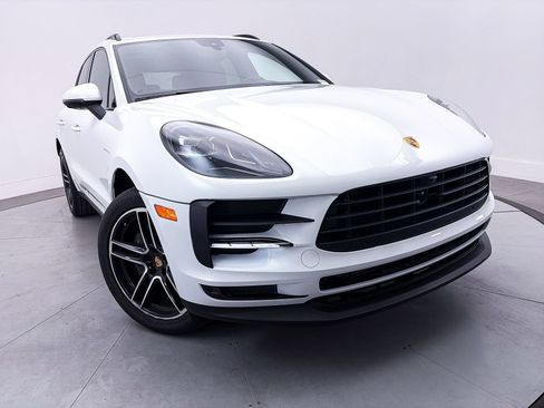 Used 2021 Porsche Macan AWD/4WD image 3
