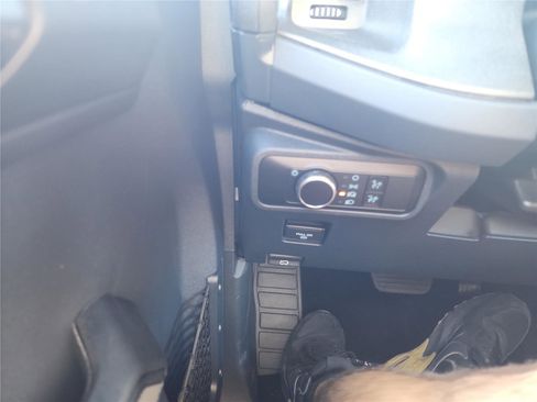 New 2025 Ford Bronco image 31