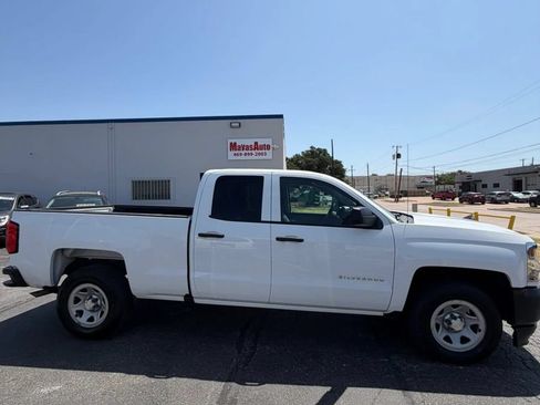 Used 2018 Chevrolet Silverado 1500 W/T w/ WT Convenience Package RWD image 2