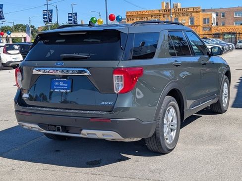 Certified 2023 Ford Explorer XLT w/ Equipment Group 202A AWD/4WD image 4