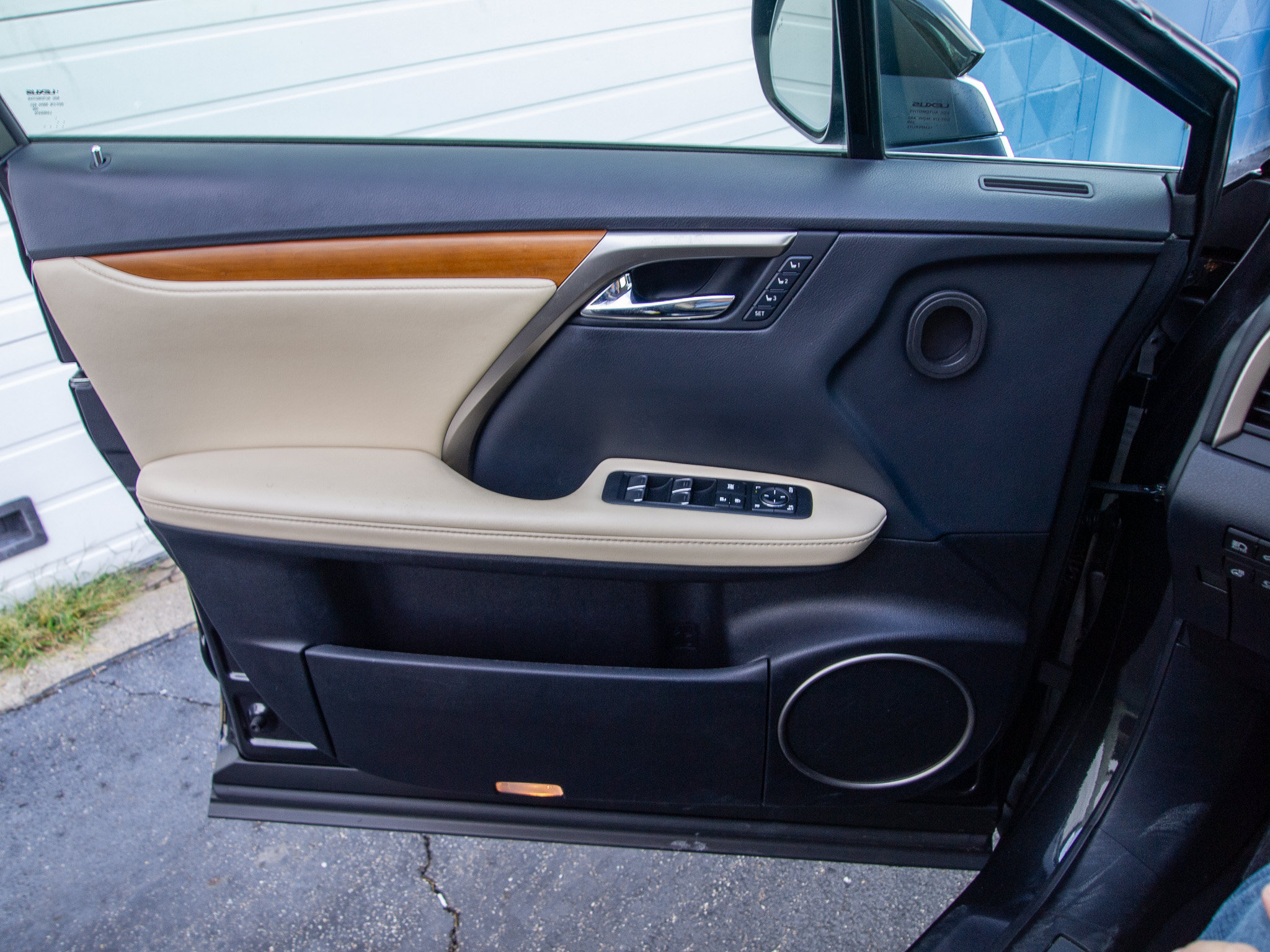 Used 2022 Lexus RX 350 FWD w/ Premium Package image 11