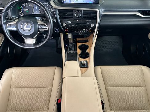 Used 2022 Lexus RX 450hL AWD w/ Premium Package image 10