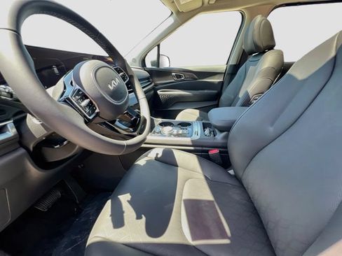 New 2026 Kia Carnival SX FWD image 22