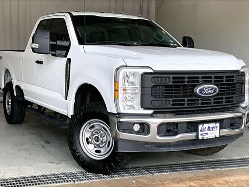 Used 2024 Ford F250 XL w/ XL Off-Road Package AWD/4WD image 1