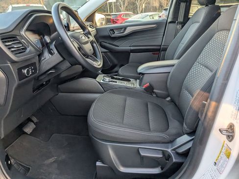 Used 2025 Ford Escape Active image 11