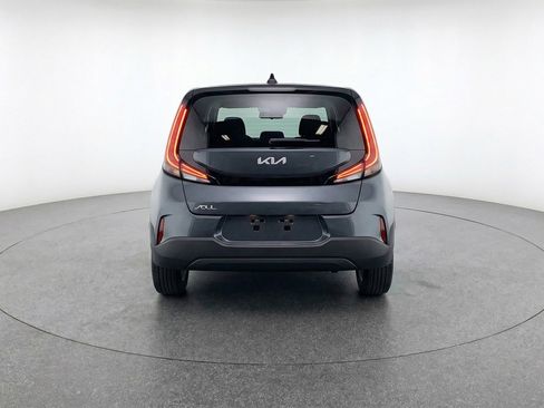 Used 2025 Kia Soul LX w/ LX Technology Package image 7