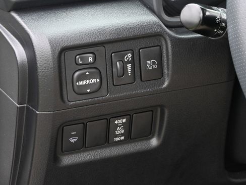 Used 2021 Toyota 4Runner SR5 Premium w/ Moonroof Package image 28