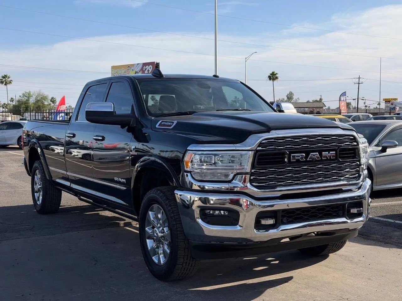 Used 2022 RAM 3500 Limited w/ Towing Technology Group AWD/4WD image 15