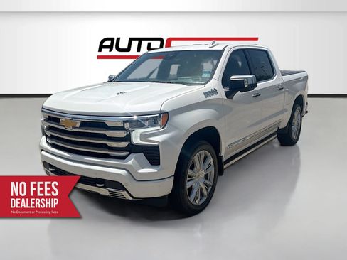 Used 2024 Chevrolet Silverado 1500 High Country AWD/4WD image 3