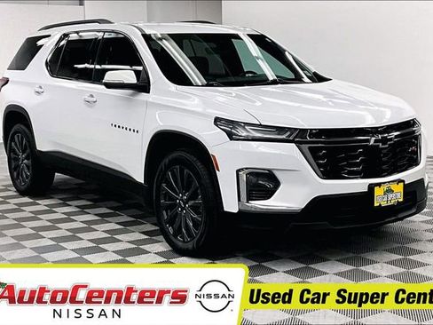 Used 2023 Chevrolet Traverse RS AWD/4WD image 1