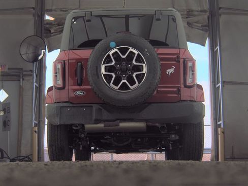 Used 2026 Ford Bronco Outer Banks AWD/4WD image 7