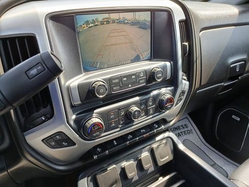 Used 2018 GMC Sierra 1500 SLT w/ SLT Premium Package AWD/4WD image 12