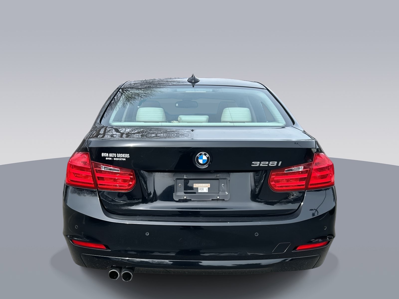 Used 2015 BMW 328i Sedan RWD image 4