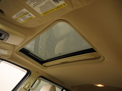 Used 2010 Ford Explorer Sport Trac Limited image 14