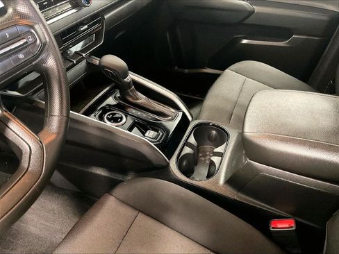 Used 2024 Chevrolet Colorado W/T AWD/4WD image 20