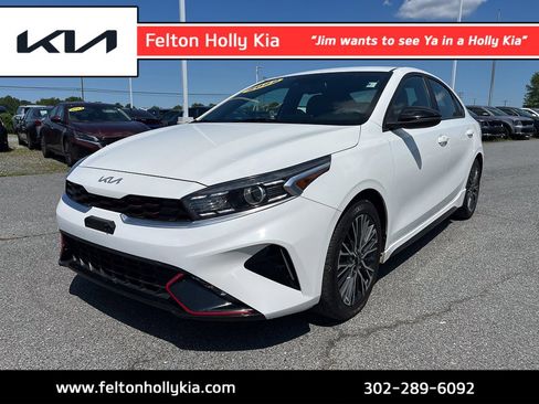 Used 2022 Kia Forte GT-Line FWD image 1