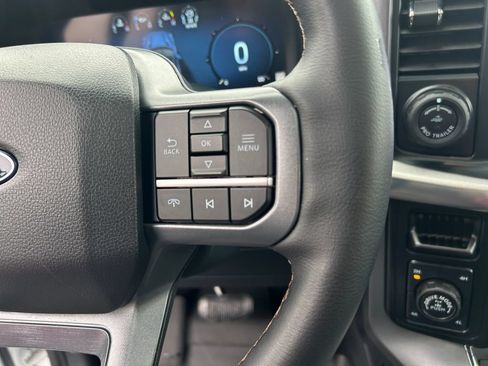 Used 2025 Ford F150 Lariat w/ FX4 Off-Road Package AWD/4WD image 19