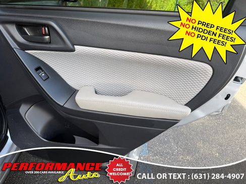 Used 2017 Subaru Forester 2.5i Premium w/ All-Weather Package AWD/4WD image 27