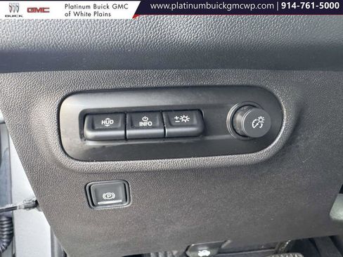 Used 2023 GMC Terrain Denali image 20