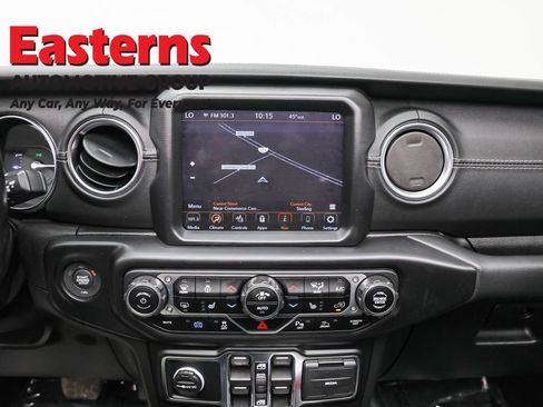 Used 2021 Jeep Wrangler Unlimited Sahara w/ Cold Weather Group AWD/4WD image 12