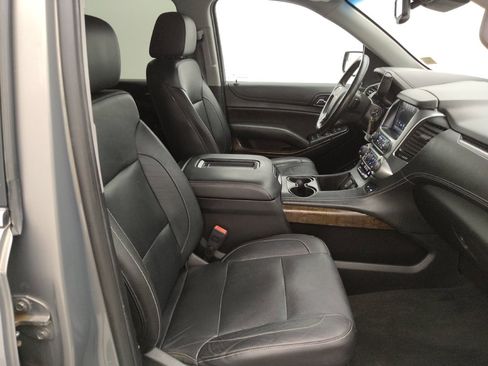 Used 2018 Chevrolet Tahoe LT AWD/4WD image 21