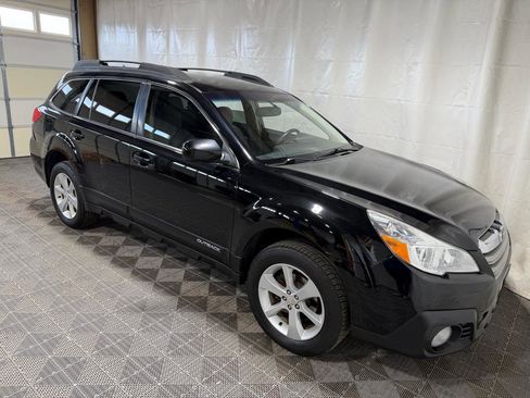 Used 2014 Subaru Outback 2.5i Premium image 10