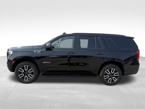 Used 2021 GMC Yukon AT4 w/ Rear Media and Nav Package AWD/4WD image 2
