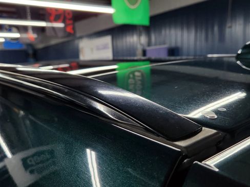 Used 2017 Jaguar F-PACE Premium image 62