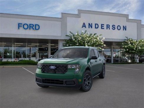 New 2025 Ford Maverick XLT w/ XLT Luxury Package image 2