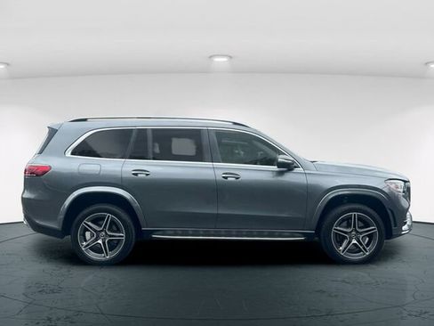 Used 2023 Mercedes-Benz GLS 450 4MATIC image 8