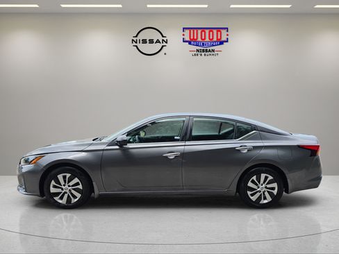 Certified 2025 Nissan Altima 2.5 S FWD image 5