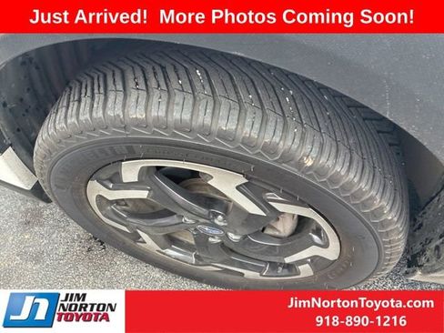 Used 2021 Subaru Crosstrek 2.5i Limited w/ Moonroof Package 2 AWD/4WD image 8