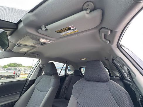 Used 2025 Toyota RAV4 LE AWD/4WD image 30