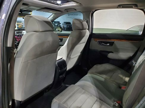 Used 2017 Honda CR-V EX image 24