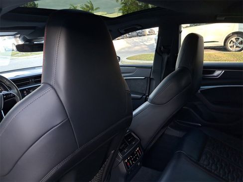 Used 2021 Audi RS 7 Sportback image 25