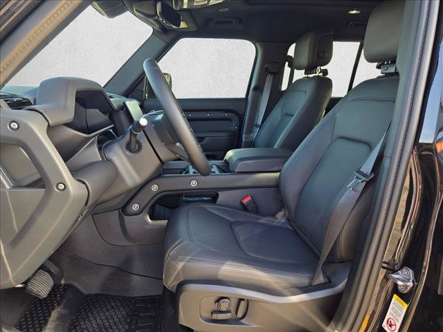 New 2026 Land Rover Defender 110 S AWD/4WD image 4