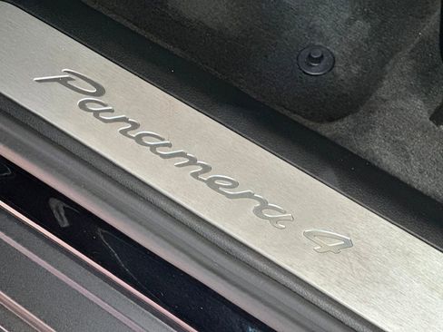 Used 2021 Porsche Panamera 4S image 24