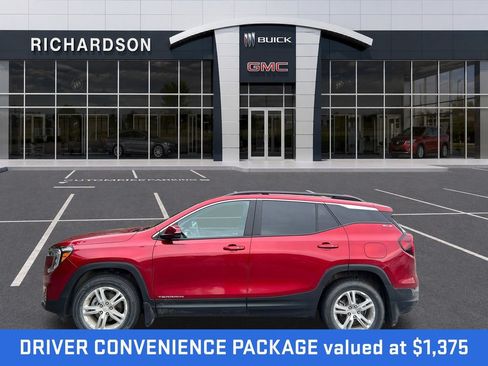 Used 2022 GMC Terrain SLE w/ Driver Convenience Package AWD/4WD image 2