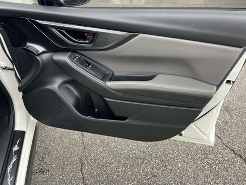 Used 2021 Subaru Crosstrek 2.5i Sport w/ Moonroof Package image 14