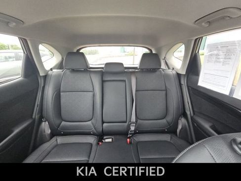 Certified 2024 Kia Seltos EX AWD/4WD image 37