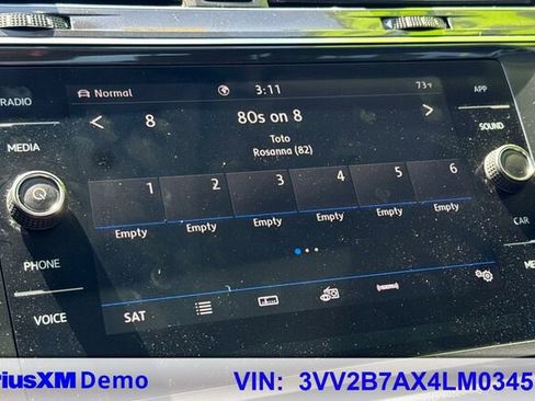 Used 2020 Volkswagen Tiguan SE w/ Panoramic Sunroof Package AWD/4WD image 28