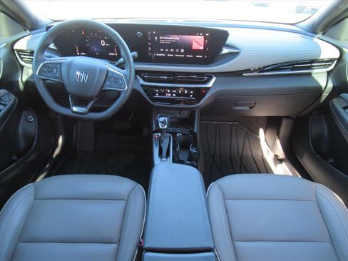Used 2024 Buick Envista Avenir image 12