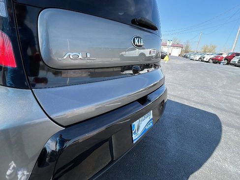 Used 2016 Kia Soul + image 39