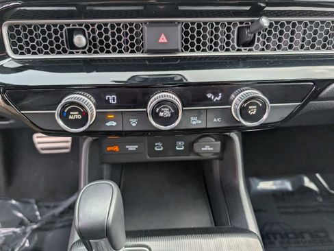 Certified 2025 Honda Civic Sport image 23